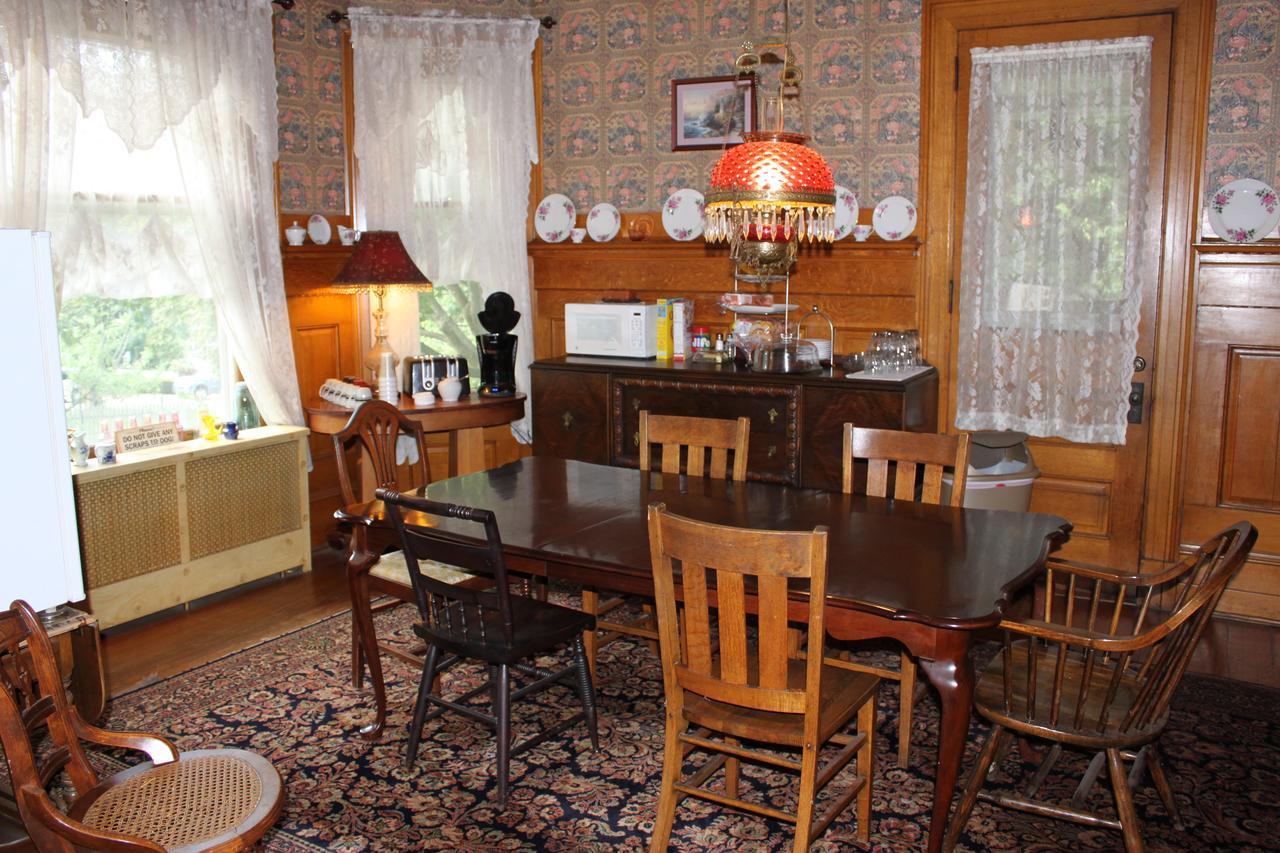 Victorian Charm Inn Towanda Εξωτερικό φωτογραφία