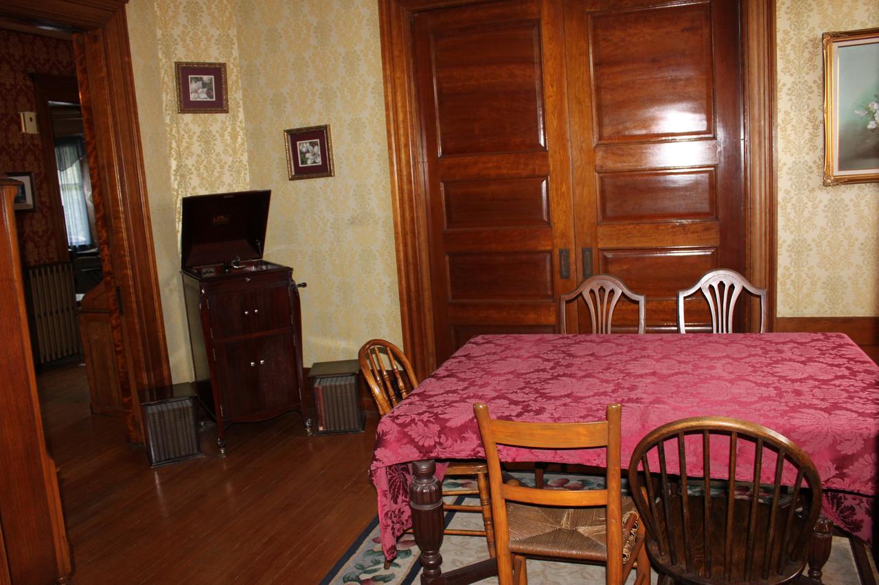 Victorian Charm Inn Towanda Εξωτερικό φωτογραφία