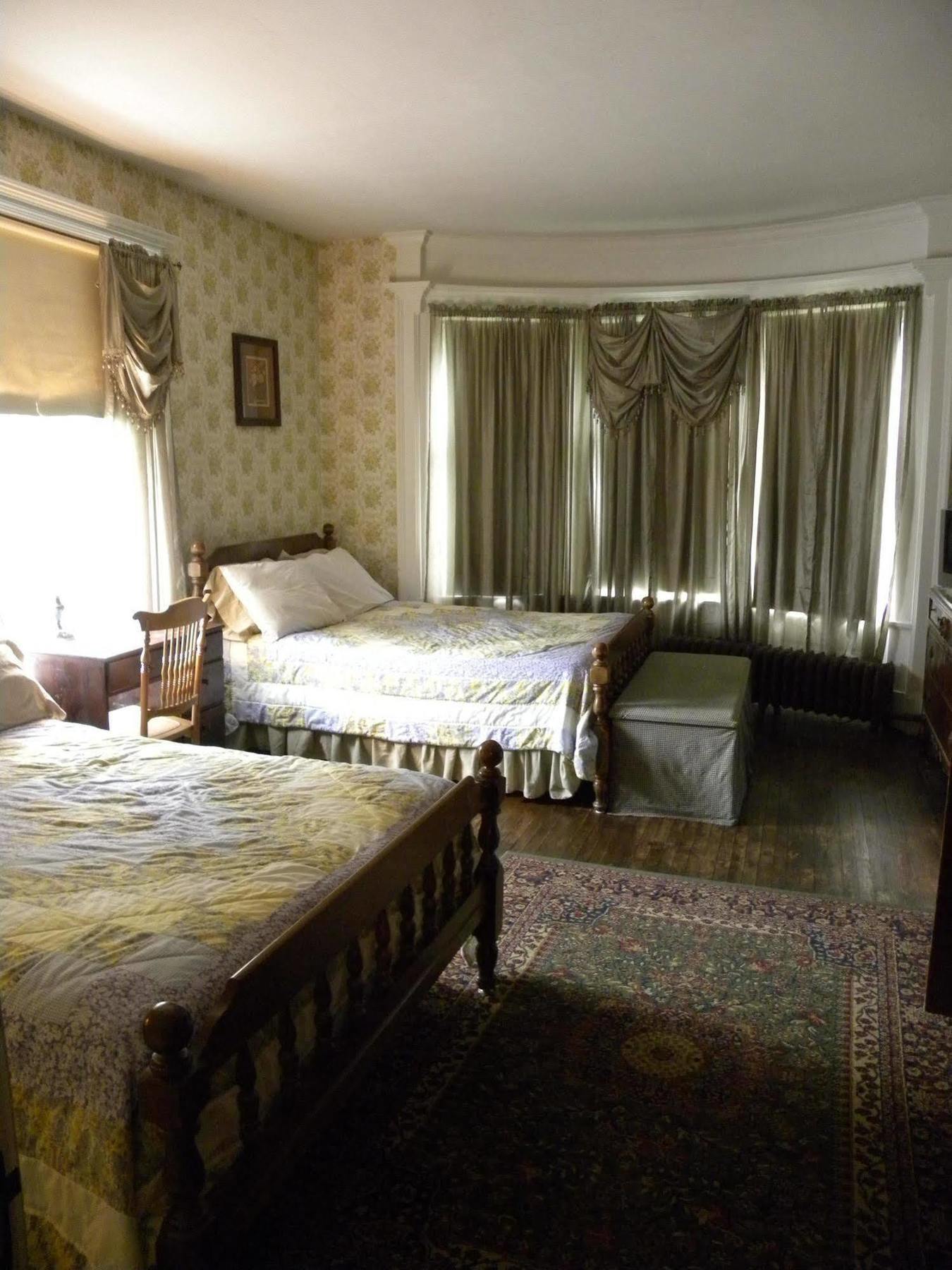 Victorian Charm Inn Towanda Εξωτερικό φωτογραφία